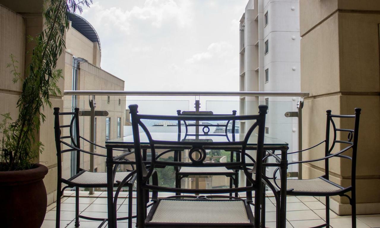 523 Michelangelo Apartment Johannesburg Bagian luar foto